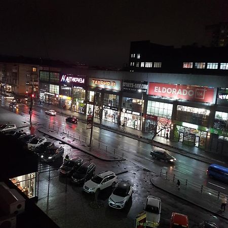 2Х Комнатная С Ремонтом В Центре.Renovated, Center Leilighet Khmelʼnytsʼkyy Eksteriør bilde