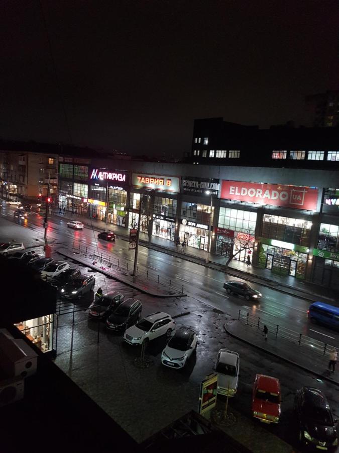 2Х Комнатная С Ремонтом В Центре.Renovated, Center Leilighet Khmelʼnytsʼkyy Eksteriør bilde